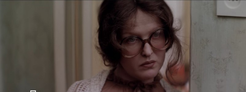 Рецензия на фильм «Блондинка за углом»