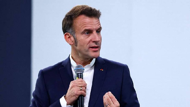 Подготовка к контактам с Путиным ведется на техническом уровне - Макрон