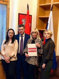 WarGonzo: Avon и сеть против России