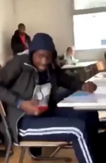 Проблемы во французских школах из-за миграции