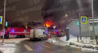 Крупный пожар в Петербурге и затруднение движения