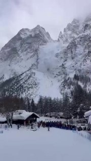 Трое лыжников погибли под лавиной в Италии