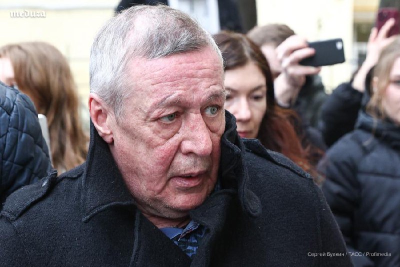 Михаил Ефремов возвращается в кино и на сцену