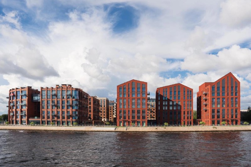 Премиум в дефиците, бизнес — растет: как меняется рынок дорогого жилья Петербурга