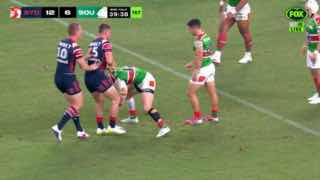 Рекорд в австралийском регби: фанаты вышли на поле, чтобы поздравить игрока, несмотря на штрафы