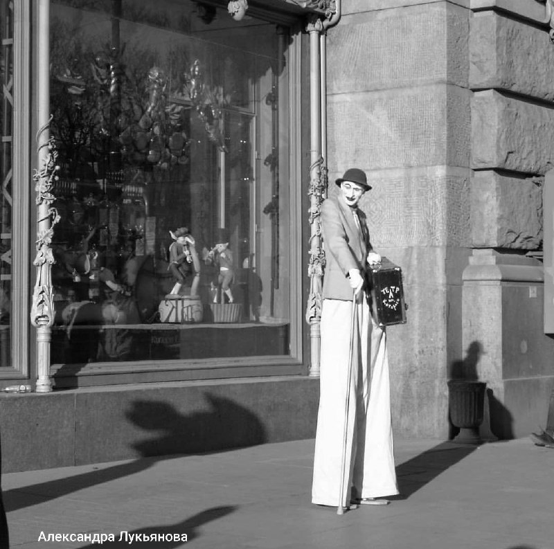 Прощание с артистом Леонидом Ивановым пройдет завтра в закрытом гробу