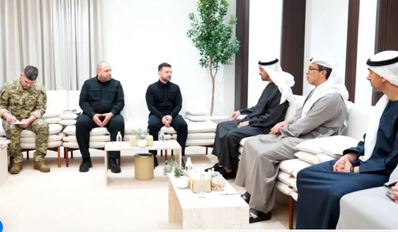 ОАЭ отказались от украинской системы ПВО: 5 объектов поражены иранскими дронами