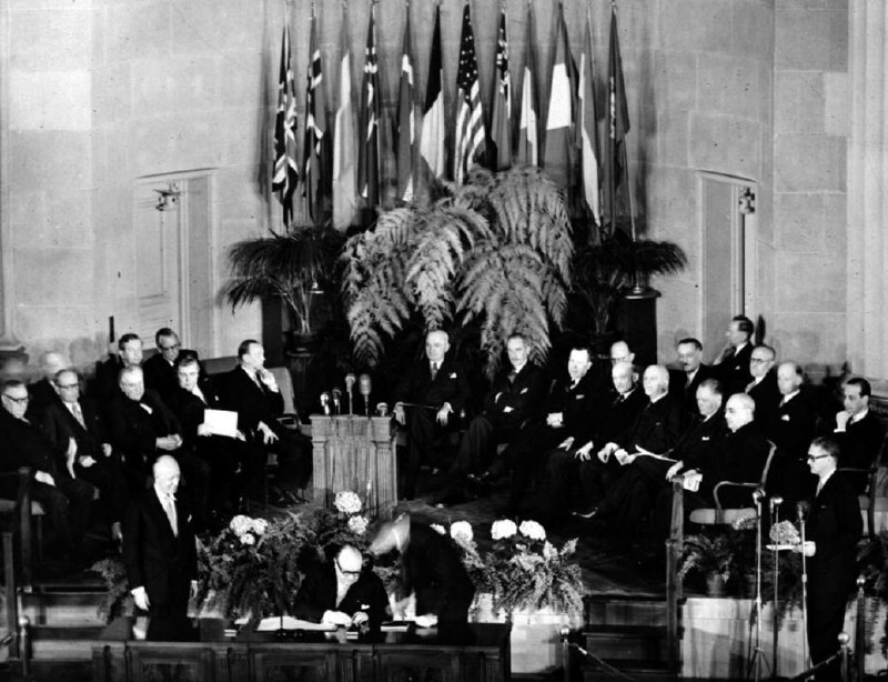 Россия и США: От любви до ненависти. Часть 7. История создания НАТО и начала Холодной войны