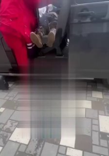 Синяя Z Борода. Война, протесты, улицы и снова война.