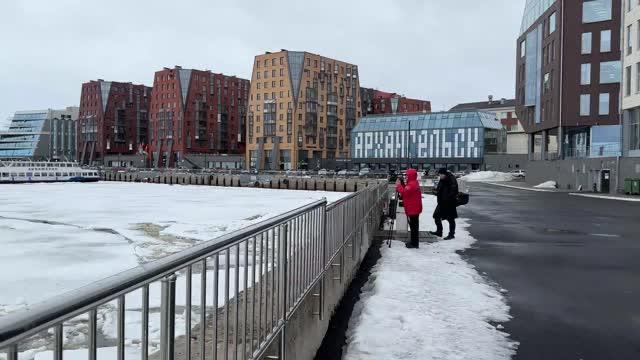 Кинологи и БПЛА ищут пропавшую 15-летнюю школьницу в Котласе