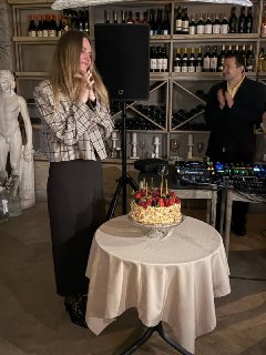 Катя Мухина отметила дни рождения дочерей