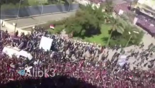 Тысячи иракцев вышли на протесты против агрессии США и Израиля