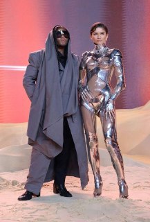 Зендея и её стилист выпустят книгу о 15-летнем сотрудничестве