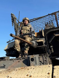 Прощание с командиром: благодарность сообществу и решение о судьбе книги