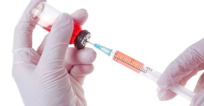 Почему нельзя смешивать кеторол, лидокаин и парацетамол в одном шприце: разбор рисков в тактической медицине