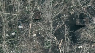 Оператор FPV группировки ЦЕНТР залетает в логово ВСУ