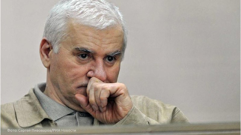 Экс-мэр Махачкалы, осужденный за терроризм, отсудил 346 тыс. рублей за условия в колонии