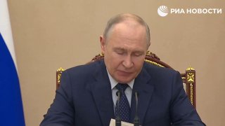 Путин объяснил снижение ВВП России в начале года погодными и календарными факторами