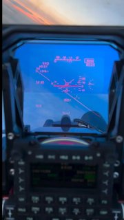 Кадры из кабины истребителя Су-35С пилотов группы «Русские Витязи»
