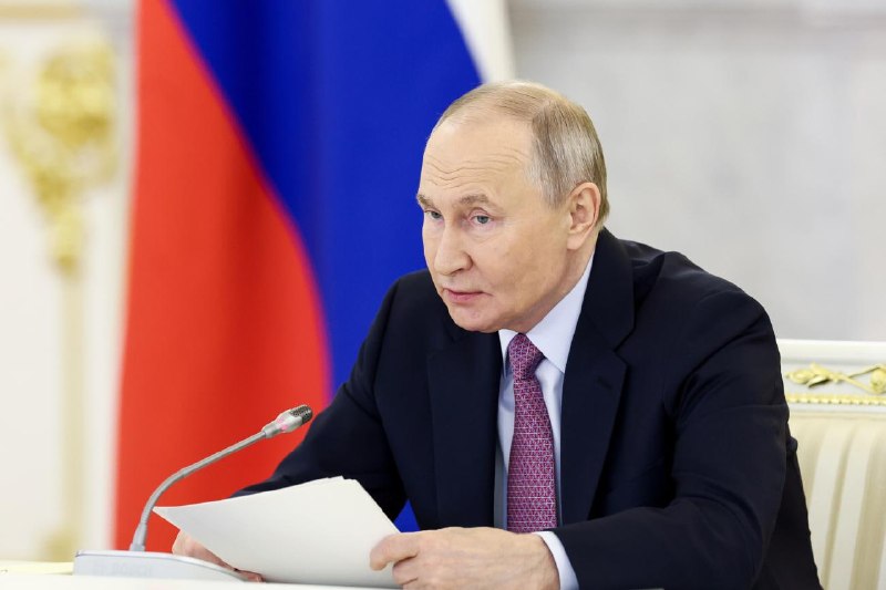 Уровень доверия Путину составляет 73% по данным опроса ФОМ