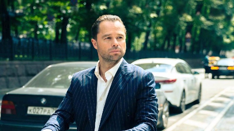 Актёр из «Универа» связал богатство с наличием «Бога внутри»