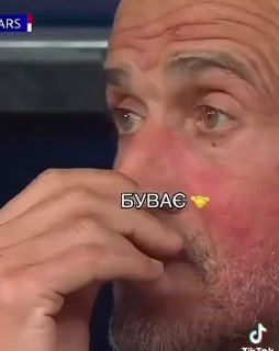 Реакция украинских комментаторов на травму Сафонова в матче ПСЖ