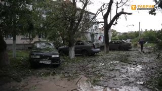 Удар БПЛА по жилым домам в Геническе привел к гибели ребенка и ранениям мирных жителей