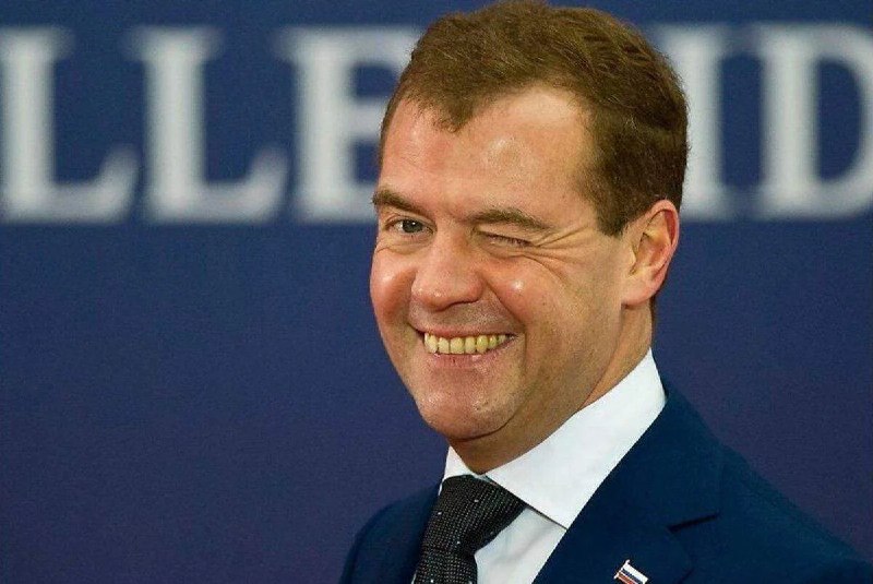Дмитрий Медведев ответил на критику Урсулы фон дер Ляйен по поводу взрыва дрона в Констанце