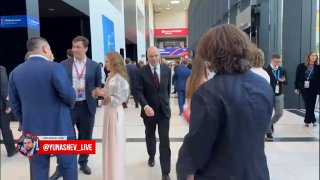 Антон Силуанов и Александр Шохин обсудили устойчивость финансов и бюджетное правило