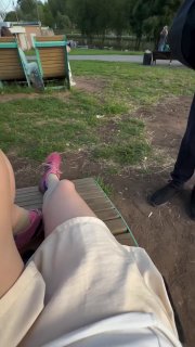 «Мне 35, малыш, я не буду знакомиться»: девушка высокомерно отшила парня и записала это на камеру
