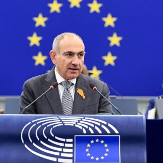 Медведев: Выборы в Армении не будут считаться легитимными из-за действий Пашиняна