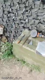 Власти Украины поставляют бронежилеты военнослужащим ВСУ