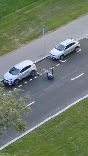 В московском ТЦ «Небо» эвакуировали людей из-за подозрительного предмета под автомобилем