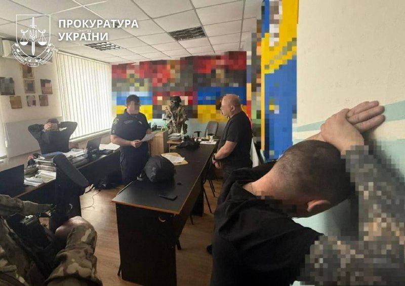 В Харьковской области подозревают троих офицеров в вымогательстве взяток у военных