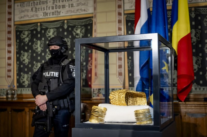 В Нидерландах вынесли приговор грабителям, похитившим золотые артефакты из румынского музея