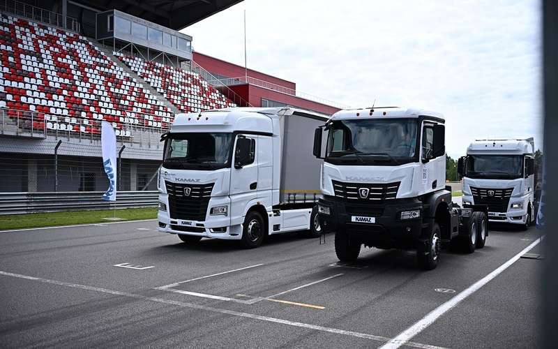 На Moscow Raceway представили новые модели техники КамАЗ