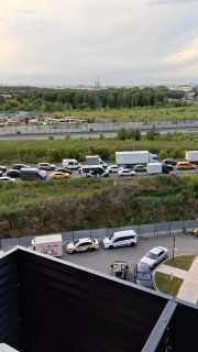 В Москве из-за визита Путина в Жуковский возникли сильные пробки и задержки транспорта