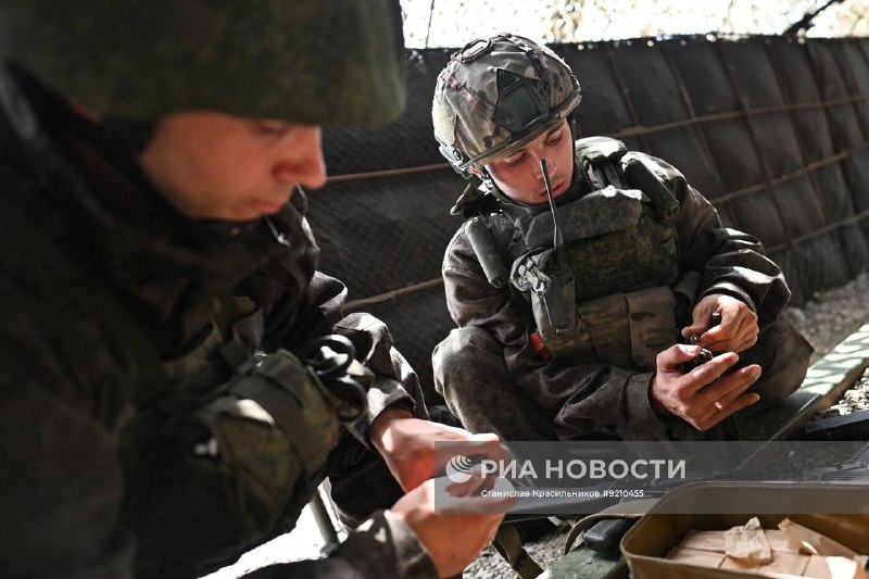 Показаны кадры боевого слаживания штурмовиков группировки «Центр» на Добропольском направлении