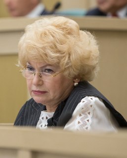 Уходящая из Совета Федерации Нарусова проголосовала за закон о «гражданской казни»