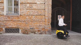 В Швейцарии представили компактное инвалидное кресло Genny Zero