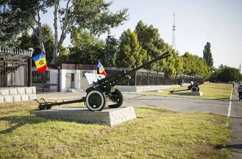 Минобороны Молдавии демонтировало орудия ЗИС-3 времен Великой Отечественной войны