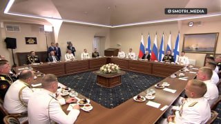 Путин заявил об отсутствии агрессии со стороны РФ и ответе на действия Киева и Запада