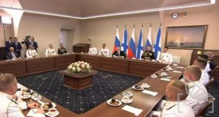 Путин: ошибку Ленина по Донбассу приходится исправлять на поле боя