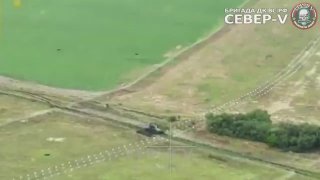 Под Краматорском российские дроноводы уничтожили БТР-4Е ВСУ