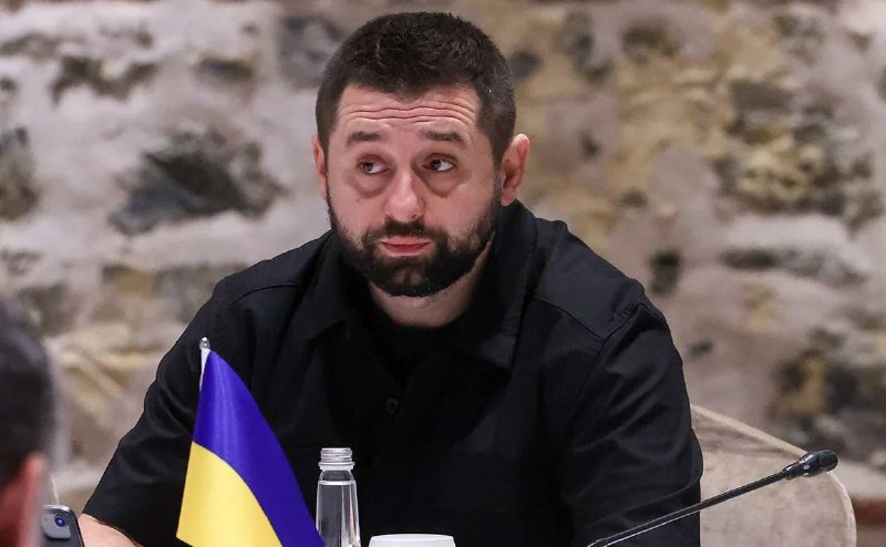 Главе фракции «Слуга народа» Давиду Арахамии грозит подозрение в коррупционной схеме