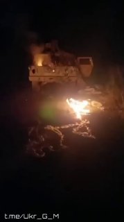 Российский FPV-дрон уничтожил американский бронеавтомобиль Humvee ВСУ в ДНР
