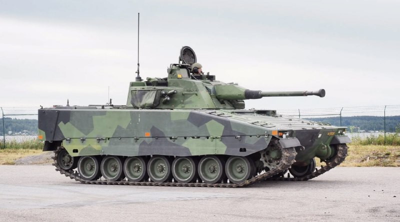 BAE Systems наращивает производство БМП CV90 и вездеходов BvS 10