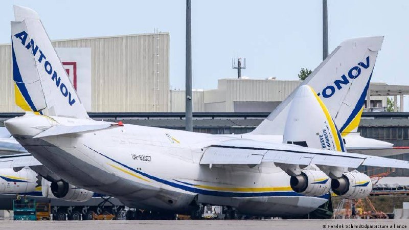 В Германии расследуют попытку атаки дронов на украинский транспортный самолет в аэропорту Лейпцига