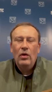 Губернатор Ленобласти объяснил дефицит бензина атаками БПЛА на НПЗ