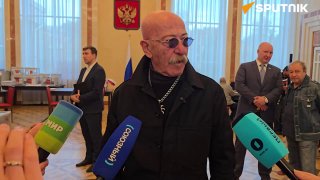 Александр Розенбаум проголосовал на выборах в Госдуму РФ в Минске